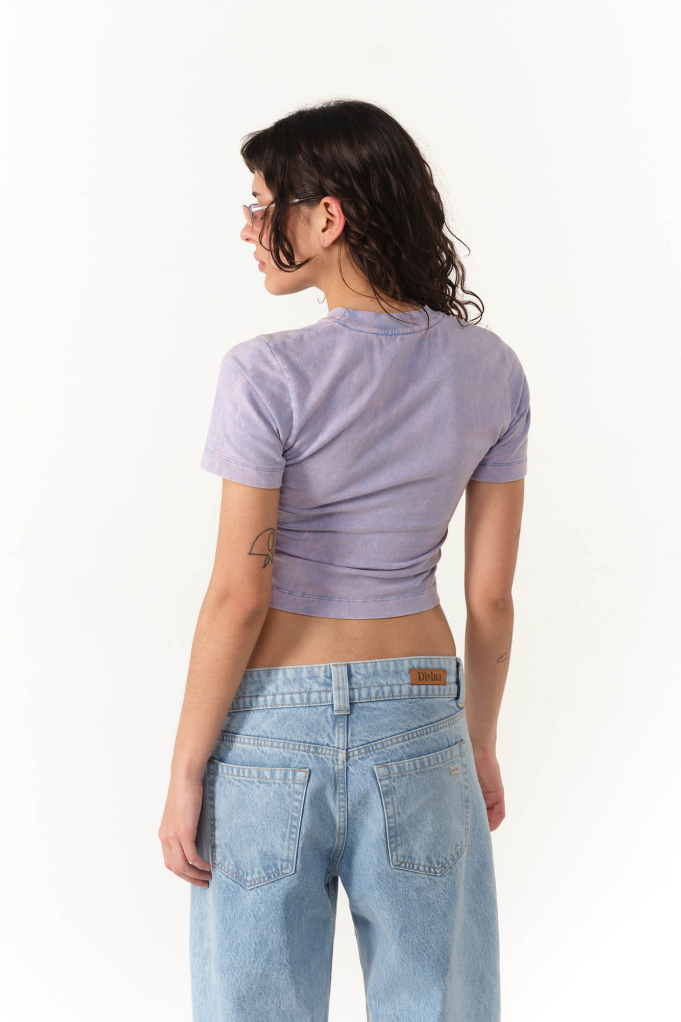 DS2600005-33 - REMERA CROP ACID